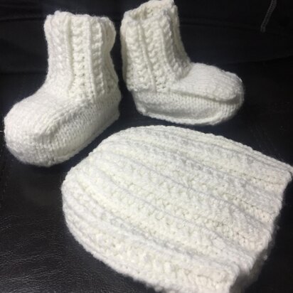 Twin Rib Newborn Set