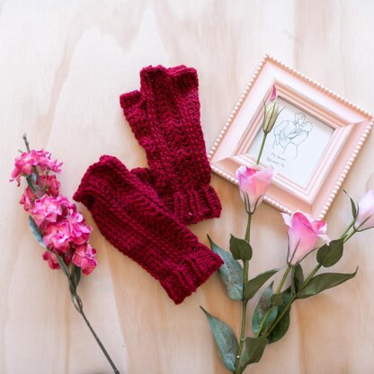 Bloomin' Comfy Mitts