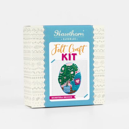 Hawthorn Handmade Monstera Felt Craft Brooch Kit - 8cm 