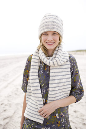 Hat and Scarf in Lion Brand Wool-Ease Thick & Quick - 90432AD
