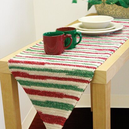 Table Runner to Crochet in Lily Sugar 'n Cream Stripes