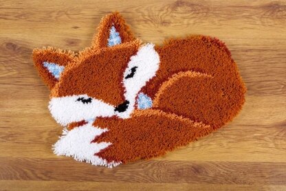 Vervaco Sleeping Fox Latch Hook Kit - 55cm x 46cm