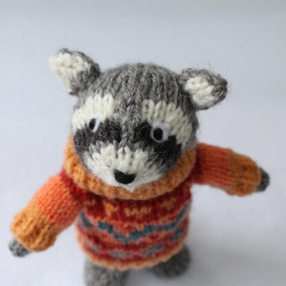 Fairisle Racoon