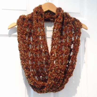 Twisted Cowl