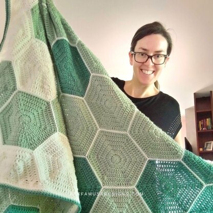 Solid Hexagons Blanket