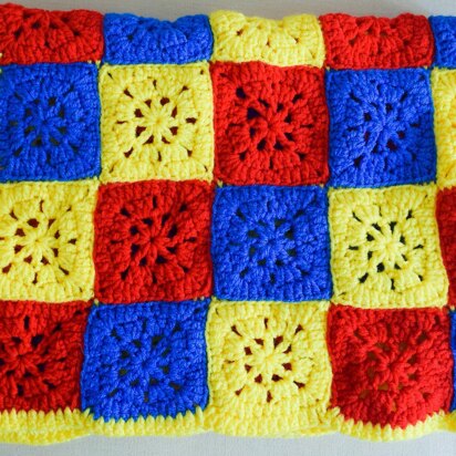 Checkerboard in Primary Colors Blanket