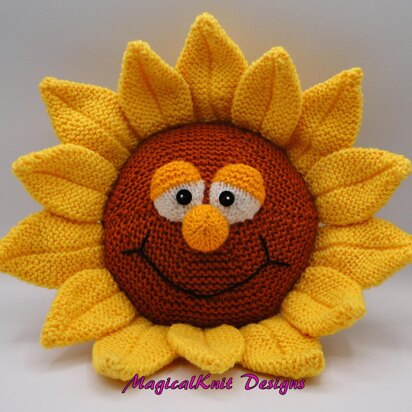 Sunny the happy sunflower - knitting pattern