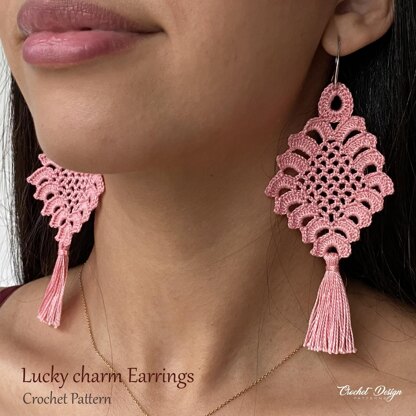 Lucky charm Earrings with tassels