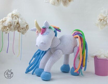 Rainbow unicorn