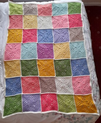 Victorian Lattice Square Scraps