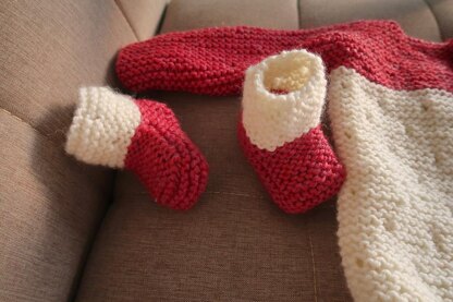 Strawberry Seed Baby Booties