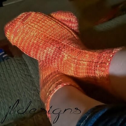 Toasty Toes Loom Knit Socks