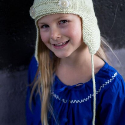 Holly Hat by Little Cupcakes - Lc25 - knitting pattern