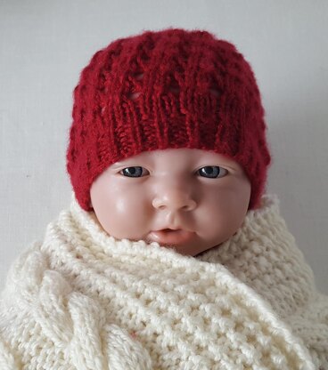 Lizzy - Prem and newborn slanting eyelet beanie