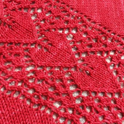 LOVE IN BLOOM [Revised] Lacy Shawl