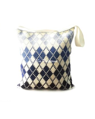 Zigzag Shades Tapestry Crochet Bag