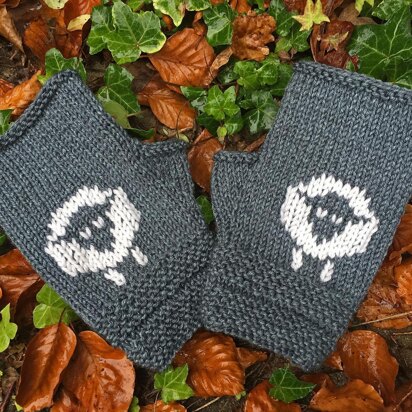 Woolly Sheep Mittens