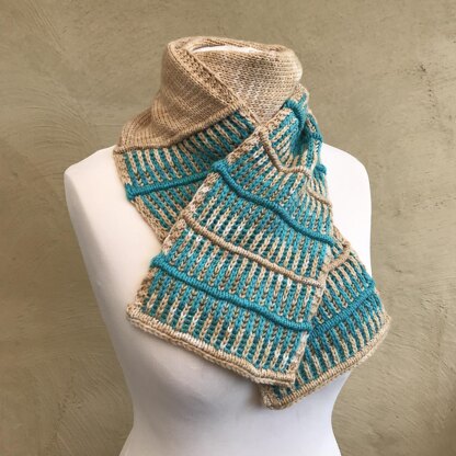 Harmonium scarf