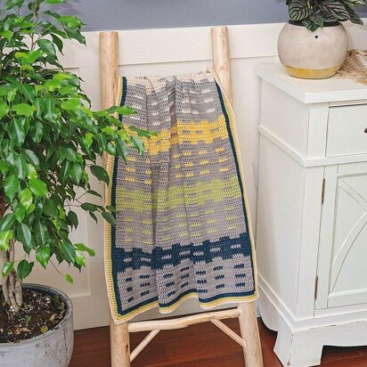 Garden Fence Crochet Blanket