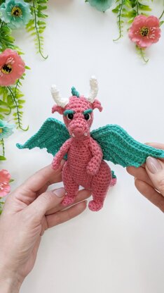 Amigurumi dragon pattern