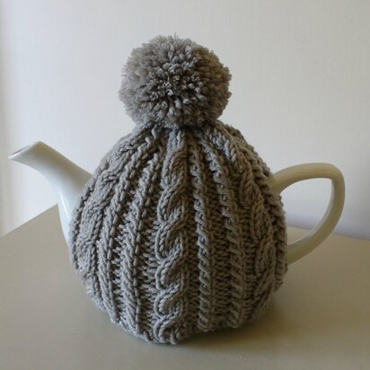 Cable Tea Cosy