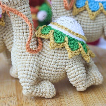 Crochet Camel Amigurumi Pattern (digital download)