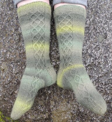 Argyle Trellis Wooly Socks