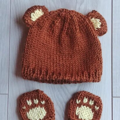 Urso - baby bear hat and mitts