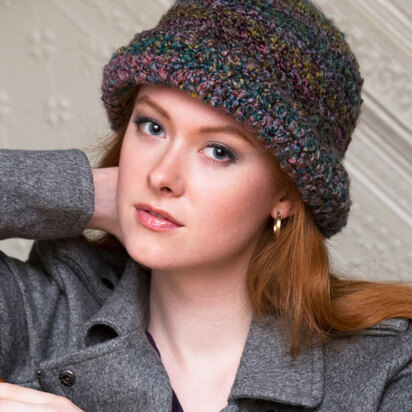 City Sophisticate Hat in Red Heart Stellar - LW4540 - Downloadable PDF