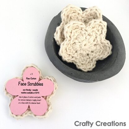 Flower-shaped Face Scrubby