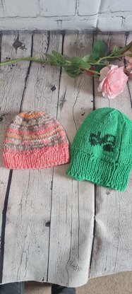 The reversible children hat in 12 sizes