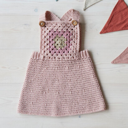 Me and My Friend - Layette Crochet Pattern For Toddlers in Debbie Bliss Baby Cashmerino by Debbie Bliss
