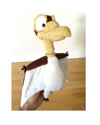 Crocheted baby pteradactyl, Petri