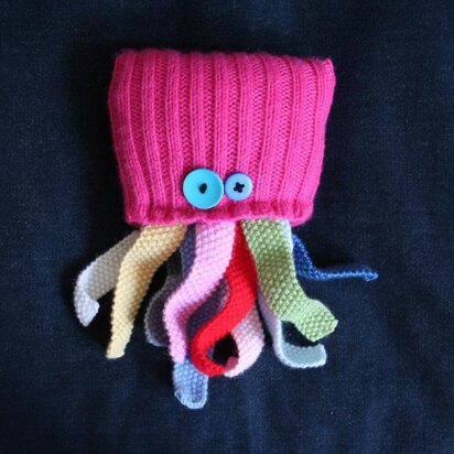 Knit your own aquarium - fish, octopi and jellyfish - knitting pattern