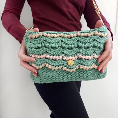 Pearls of the Sea Clutch