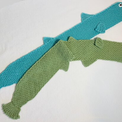 Ferdy the Fish Scarf – Knitting ePattern