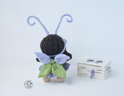 Butterfly amigurumi doll knitted flat
