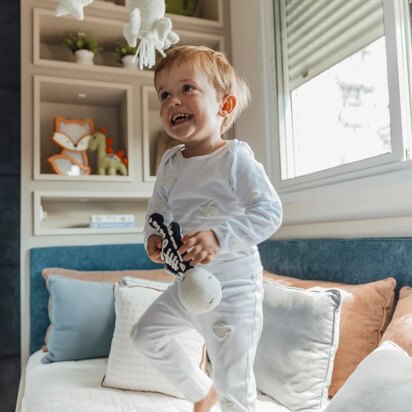 Outer Space Mobile in Circulo Amigurumi & Amigurumi Glow - Downloadable PDF