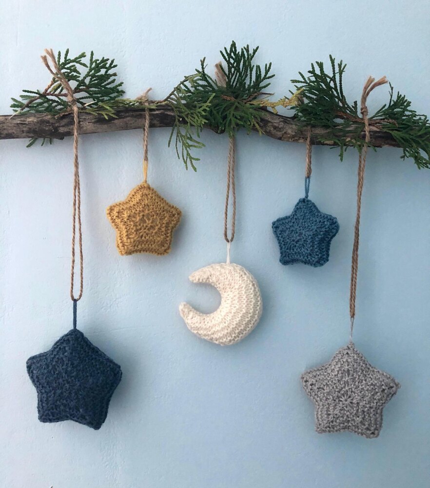 Knit Moon and Stars Christmas Ornament Pattern