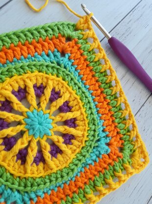 Granny Square | Tamworth
