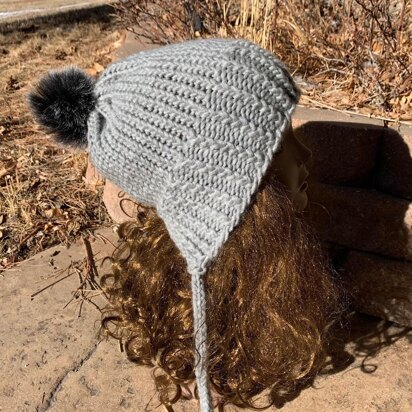 Chickadee Hat -- a loom knit pattern