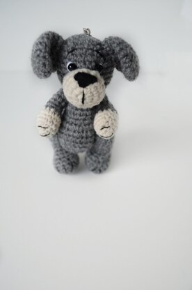 Amigurumi dog keychain