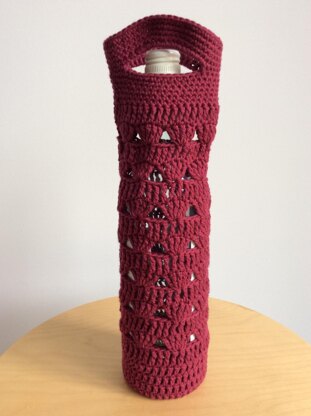 Three in one crochet wine/beer/drink holder