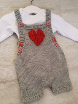 Baby Bib Short with Heart