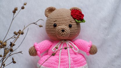 Teddy bear amigurumi crochet doll pattern