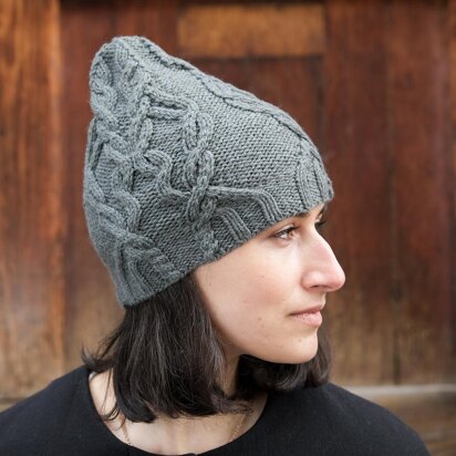 Qomolamgma Cabled Hat