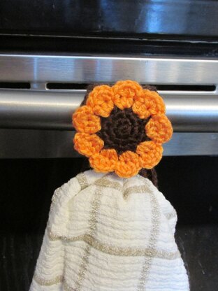 Flower Ring Towel Holder Trio