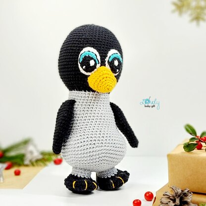 Amigurumi Penguin with Earflap Hat and Scarf Crochet Pattern Crochet pattern  by Viktorija Dineikiene