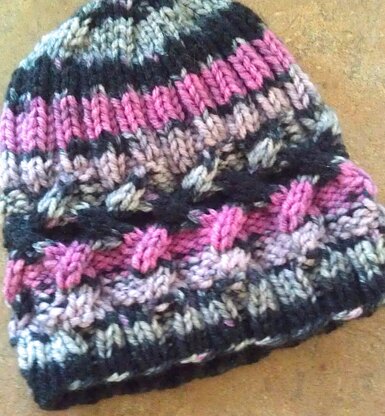 Tiny Twists Cocoon and Hat Set