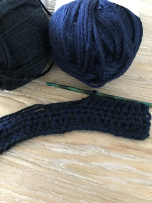 Blue Black Scarf